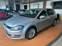 Grau Gebraucht 2016 VW Golf VII LOUNGE Limousine | 10.990 € (Fairer Preis)