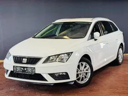 Weiß Gebraucht 2019 Seat Leon ST Style Kombi | 8.990 € (Fairer Preis)