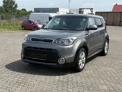 Silber Gebraucht 2015 Kia Soul DREAM-TEAM Edition SUV | 7.599 € (Fairer Preis)
