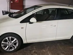 Weiß Gebraucht 2012 Opel Corsa Kleinwagen | 3.600 € (Guter Preis)