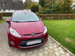 Rot Gebraucht 2010 Ford Fiesta Titanium Kleinwagen | 4.699 € (Etwas zu teuer)