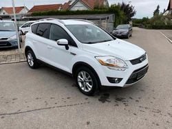 Weiß Gebraucht 2012 Ford Kuga Titanium SUV | 6.390 € (Fairer Preis)