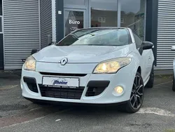Weiß Gebraucht 2010 Renault Mégane Cabriolet Luxe Cabrio | 5.900 € (Fairer Preis)