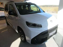 Weiß Neu 2024 Toyota Proace Team Van | 29.990 € (Teuer)