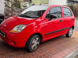 Rot Gebraucht 2010 Chevrolet Matiz Kleinwagen | 2.100 € (Etwas zu teuer)