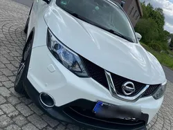 Andere außenfarben Gebraucht 2016 Nissan Qashqai SUV | 12.050 € (Fairer Preis)