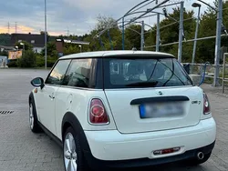 Beige Gebraucht 2013 Mini One D Kleinwagen | 6.800 € (Fairer Preis)