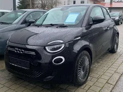 Colore esterno (onyx schwarz) Gebraucht 2022 Fiat 500e Icon Limousine | 19.990 € (Guter Preis)
