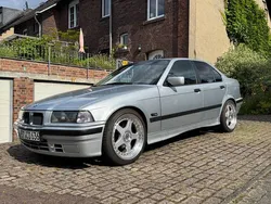 Silber Gebraucht 1994 BMW 316 Performance Limousine | 4.500 €