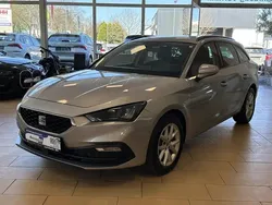 Silber urban silber Gebraucht 2021 Seat Leon Style Kombi | 18.900 € (Fairer Preis)