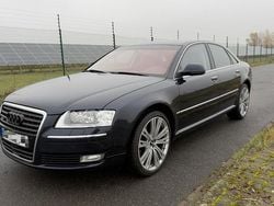 Blau Gebraucht 2008 Audi A8 Ambiente Limousine | 12.000 € (Teuer)