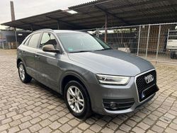 Grau Gebraucht 2013 Audi Q3 SUV | 7.500 € (Guter Preis)