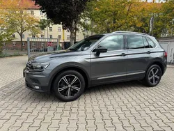 Grau Gebraucht 2019 VW Tiguan IQ Drive SUV | 23.999 € (Fairer Preis)