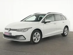 Pure white Gebraucht 2023 VW Golf VIII Life Limousine | 24.195 € (Guter Preis)