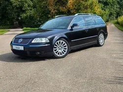 Schwarz Gebraucht 2004 VW Passat Exclusive Kombi | 2.500 € (Fairer Preis)