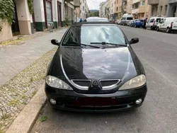 Schwarz Gebraucht 2001 Renault Mégane Cabriolet Cabrio | 800 €
