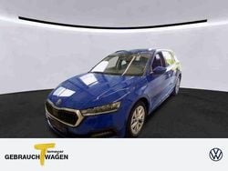 Blau Gebraucht 2023 Skoda Octavia Ambition Kombi | 23.790 € (Superpreis)