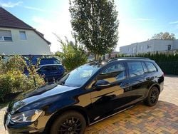 Schwarz Gebraucht 2015 VW Golf VII Comfortline Kombi | 5.900 € (Superpreis)