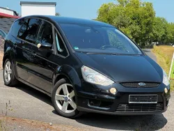 Schwarz Gebraucht 2009 Ford S-MAX Titanium Van / Kleinbus | 2.990 € (Guter Preis)