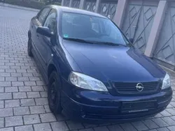 Blau Gebraucht 2002 Opel Astra Limousine | 900 € (Fairer Preis)