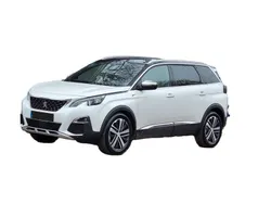 Weiß Gebraucht 2018 Peugeot 5008 GT Van / Kleinbus | 18.399 € (Etwas zu teuer)