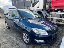 Blau Gebraucht 2012 Skoda Fabia Family Kleinwagen | 2.850 € (Guter Preis)
