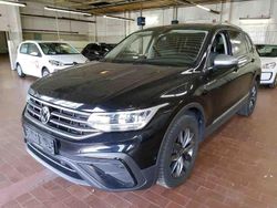 Schwarz Gebraucht 2022 VW Tiguan Allspace SUV | 27.399 € (Fairer Preis)