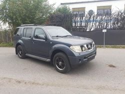 Grau Gebraucht 2007 Nissan Pathfinder SUV | 3.750 € (Guter Preis)