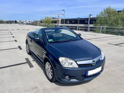 Blau Gebraucht 2006 Opel Tigra Cabrio | 3.500 € (Etwas zu teuer)
