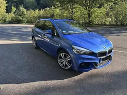 Blau Gebraucht 2015 BMW 220 Active Tourer Sport Line Van / Kleinbus | 10.000 € (Fairer Preis)
