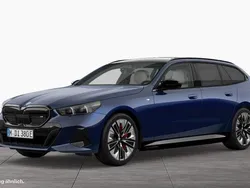 Blau Gebraucht 2024 BMW i5 Sport Line Limousine | 78.870 € (Fairer Preis)