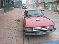 Rot Gebraucht 1990 Ford Taunus Limousine | 4.500 €