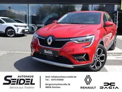 Rot Gebraucht 2021 Renault Arkana Intens SUV | 20.487 € (Fairer Preis)