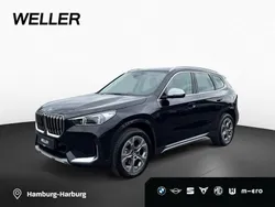 Black sapphire (schwarz) Gebraucht 2022 BMW X1 Performance SUV | 37.485 €