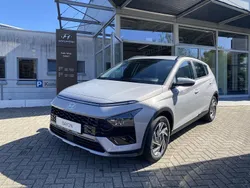 Grau Gebraucht 2025 Hyundai Bayon Trend SUV | 24.280 € (Fairer Preis)