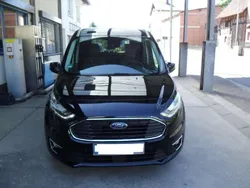 Iridium schwarz mica Gebraucht 2019 Ford Tourneo Connect Titanium Van / Kleinbus | 17.500 € (Guter Preis)