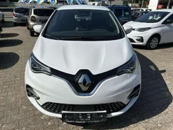 Weiss Gebraucht 2021 Renault Zoe Intens Kleinwagen | 21.900 €