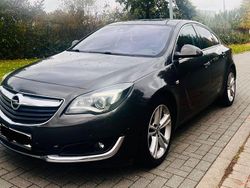 Grau Gebraucht 2015 Opel Insignia Sport Limousine | 8.400 € (Fairer Preis)