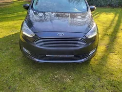 Grau Gebraucht 2016 Ford C-MAX Van / Kleinbus | 8.800 € (Guter Preis)
