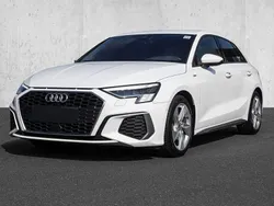 Weiss Gebraucht 2021 Audi A3 Sportback S-Line Limousine | 27.049 €