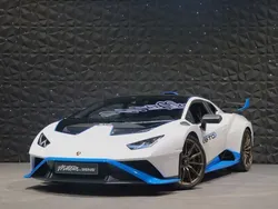 Weiß Gebraucht 2021 Lamborghini Huracán | 354.900 €