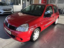 Rot Gebraucht 2011 Renault Clio II Campus | 3.850 € (Teuer)