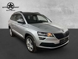 Silver metallic Gebraucht 2022 Skoda Karoq Style SUV | 20.990 € (Superpreis)