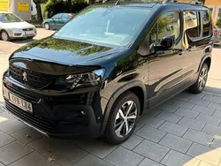 Schwarz Gebraucht 2023 Peugeot Rifter GT Van / Kleinbus | 26.499 € (Fairer Preis)