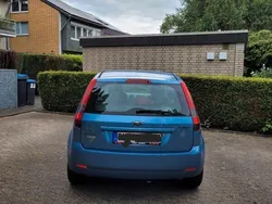 Blau Gebraucht 2003 Ford Fiesta Ghia Kleinwagen | 850 € (Superpreis)