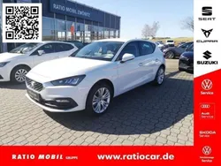 Glacial/nevada weiss metallic Gebraucht 2025 Seat Leon Style Limousine | 29.980 € (Fairer Preis)