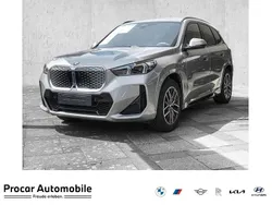 Spacesilber metallic Neu 2025 BMW iX1 M Sport SUV | 56.499 € (Fairer Preis)