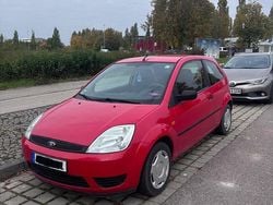 Rot Gebraucht 2005 Ford Focus Kleinwagen | 799 € (Superpreis)