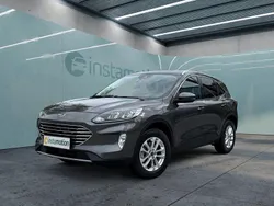 Grau Gebraucht 2022 Ford Kuga SUV | 25.749 € (Guter Preis)