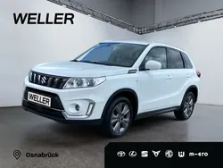 Weiss Gebraucht 2019 Suzuki Vitara SUV | 15.290 € (Etwas zu teuer)